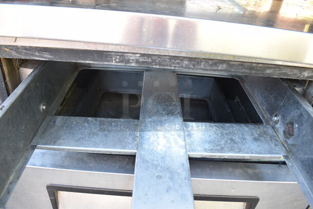 Rankin Delux GR-48 Stainless Steel Commercial Countertop Natural Gas Powered Flat Top Griddle on Turbo Air TCBE-36SDR 2 Drawer Chef Base. 115 Volts, 1 Phase. Cannot Test Due To Cut Power Cord - Image 5 of 8