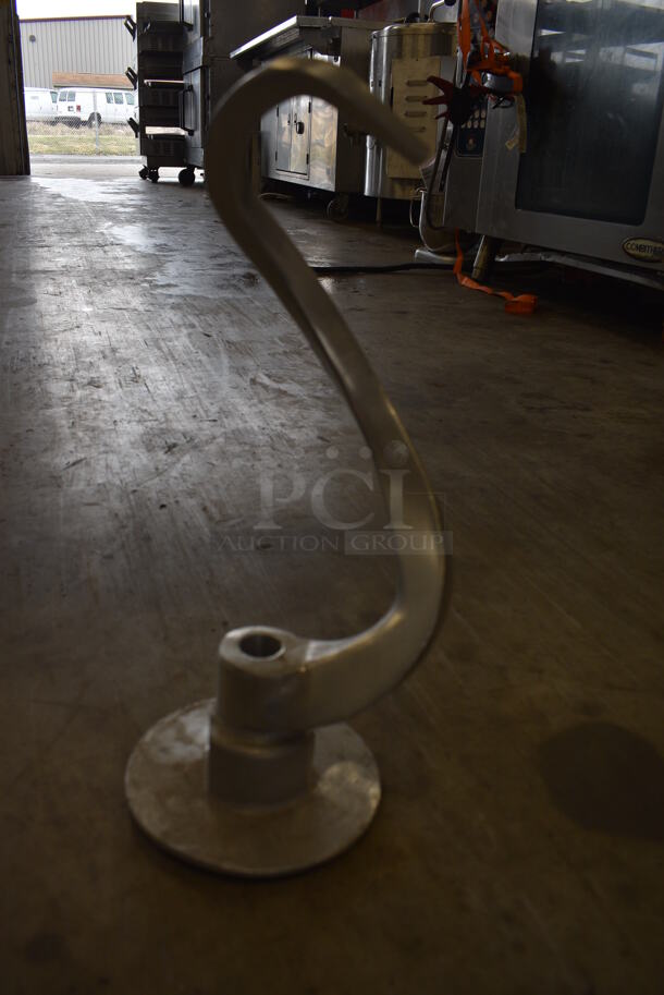 Metal Commercial Dough Hook for Hobart Mixer. 6.5x6.5x16.5 - Image 2 of 4