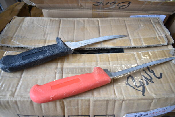 60 SHARPENED Stainless Steel Knives Including Boning/Fillet Knives. 60 Times Your Bid!  - Image 5 of 5
