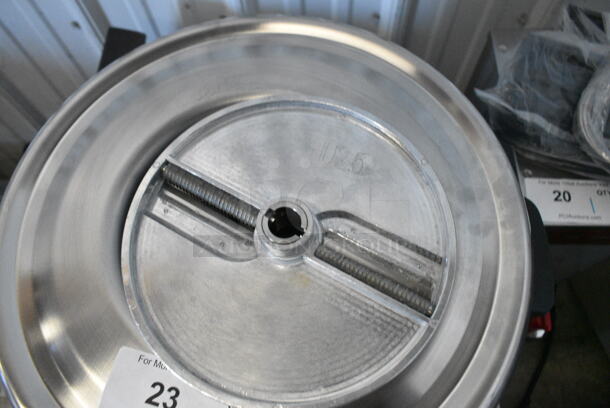 2 BRAND NEW SCRATCH AND DENT! Items Including AvaMix 177CJUL532 5/32" Julienne Cutting Disc, Food Processor Slicing Blade. 2 Times Your Bid!  - Image 3 of 6
