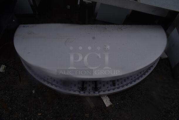 BRAND NEW SCRATCH AND DENT! White Round folding Table. - Image 1 of 2