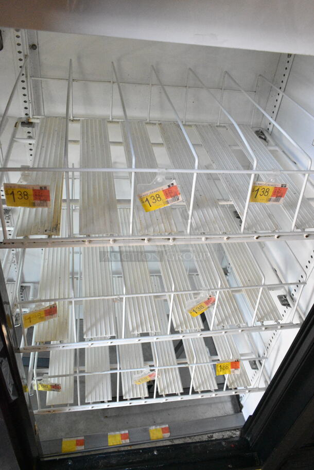 True GDM-41SL-54-LD ENERGY STAR Metal Commercial 2 Door Reach In Cooler Merchandiser w/ Poly Coated Racks. 115 Volts, 1 Phase. Tested and Working! - Image 3 of 4