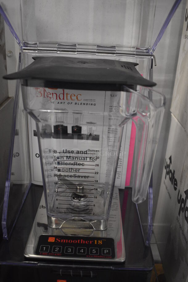 BRAND NEW! Blendtec Model ICB5 Metal Commercial Countertop Blender w/ 2 Poly Pitchers and Poly Dome Cover. 120 Volts, 1 Phase. 8.5x9x18. Tested and Working! - Image 4 of 5