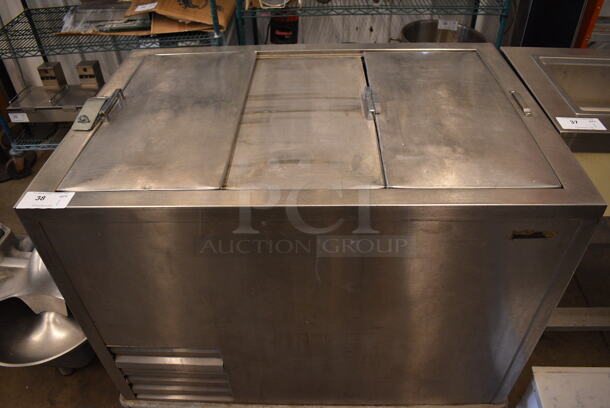 Shelleymatic N860SSP Stainless Steel Commercial Refrigerated Beverage Transport Unit on Commercial Casters. 115 Volts, 1 Phase. 44x30x36.5. Tested and Does Not Power On - Image 1 of 10