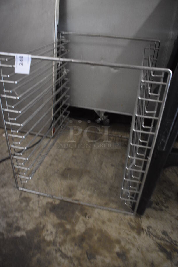 Metal Pan Rack. 21.5x23x24 - Image 3 of 3