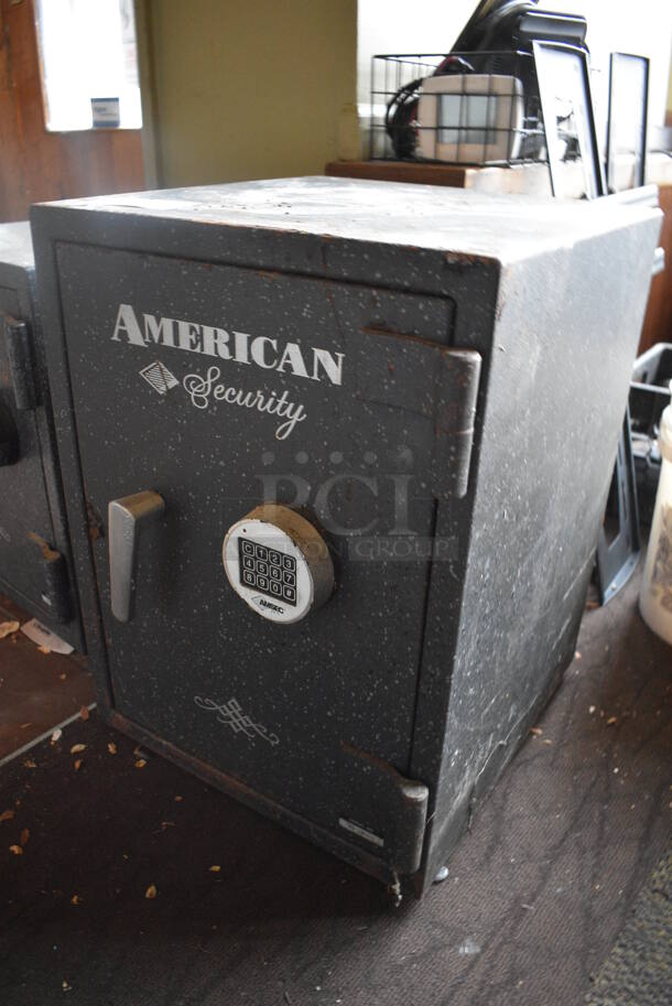 American Security Gray Metal Single Compartment Safe. Does Not Come w/ Combination. 18x20x25. BUYER MUST REMOVE. (Susquehanna Ale House) - Image 2 of 4