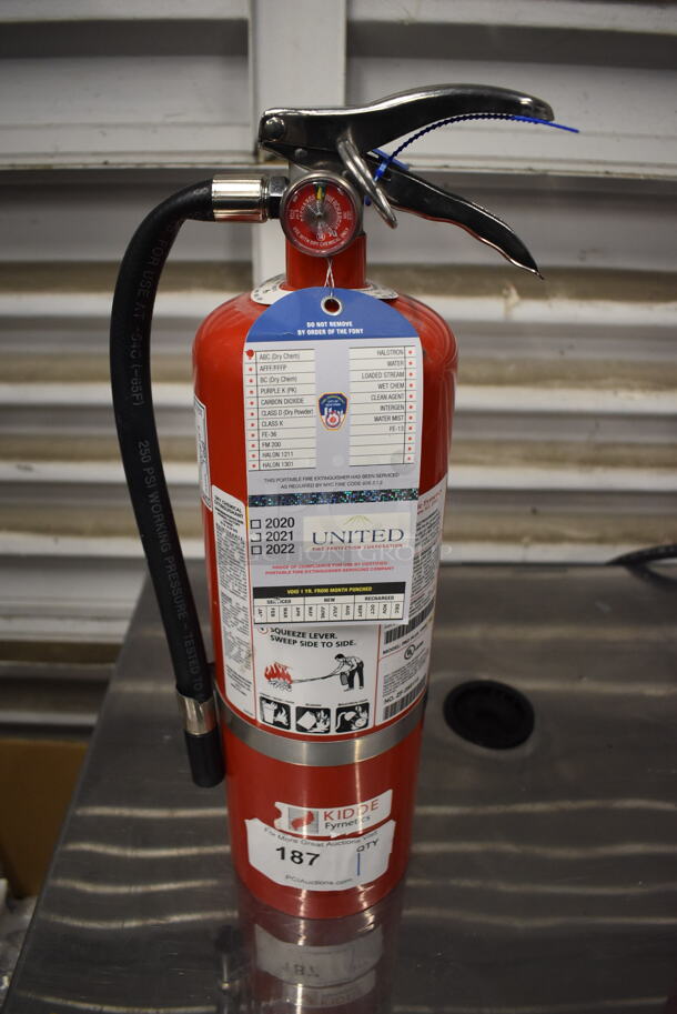 Kidde Dry Chemical Fire Extinguisher. Buyer Must Pick Up - We Will Not Ship This Item. 8x5.5x20