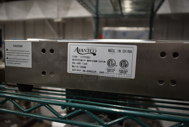 BRAND NEW SCRATCH AND DENT! Avantco 177FFDS1 Freestanding Infrared French Fry Warmer / Dump Station. 120 Volts, 1 Phase. Tested and Working! - Image 7 of 7