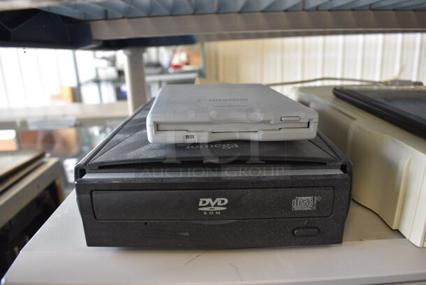6 Various Items; Super Circuits, Samsung 1280H Time Lapse, iOmega DVD, Disc Player. Includes 17x13x2.5. 6 Times Your Bid! - Image 4 of 5