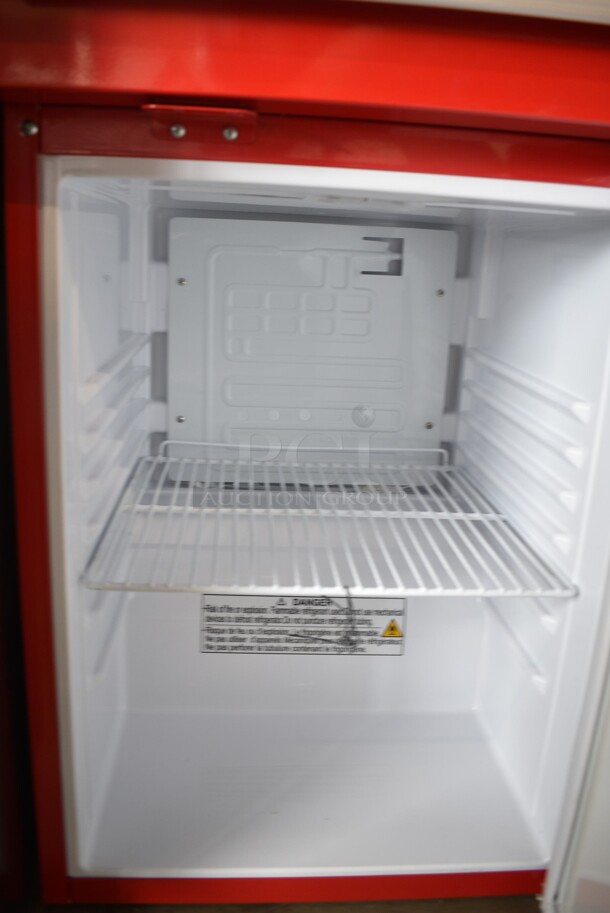 BRAND NEW SCRATCH AND DENT! Whynter TBR-185SR Metal Portable 1.8 cu.ft. Tool Box Refrigerator with 2 Drawers. 115 Volts, 1 Phase. Tested and Working! - Image 5 of 9