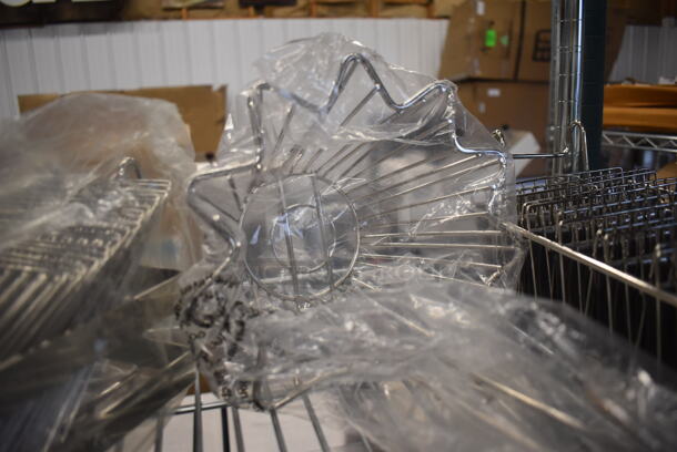 ALL ONE MONEY! Lot of 3 BRAND NEW! Items; Taco Shell Fry Basket, Fry Basket w. Metal Pieces and Basket. Includes 22x6.5x8.5 9x8x18, 18x6.5x8 - Image 4 of 4