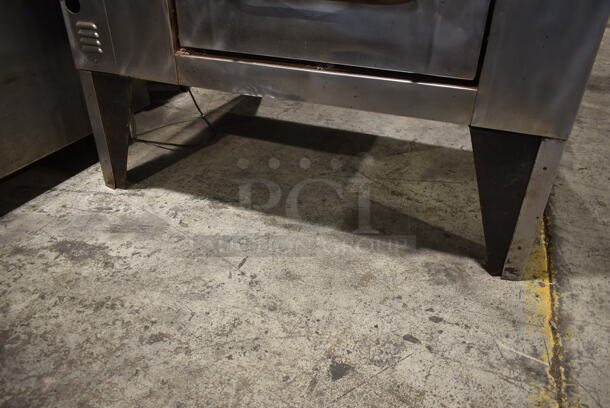 2 Bakers Pride Stainless Steel Commercial Natural Gas Powered Single Deck Pizza Oven w/ Cooking Stones on Metal Legs. 2 Times Your Bid! - Image 4 of 10
