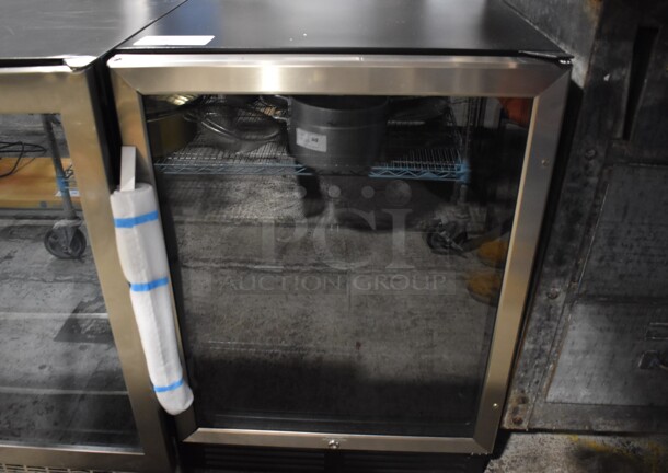 BRAND NEW SCRATCH AND DENT! Avanti BCA516SS Stainless Steel Mini Cooler Merchandiser. 115 Volts, 1 Phase. 23.5x24x34. Tested and Working!