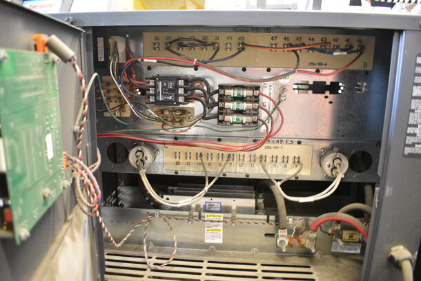 Enersys WG3-12-865Enforcer Ferro Metal Battery Charger. 208/240/480 Volts, 3 Phase.  - Image 4 of 6