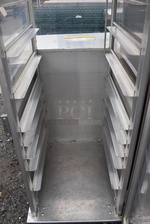 Lockwood Metal Commercial Enclosed Pan Transport Rack on Commercial Casters. 20.5x30x58 - Image 4 of 5