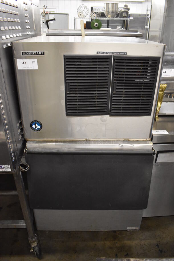 Hoshizaki KML-450MAH Stainless Steel Commercial Ice Machine Head on Commercial Ice Bin. 115-120 Volts, 1 Phase. 31x34x55.5 - Image 1 of 5
