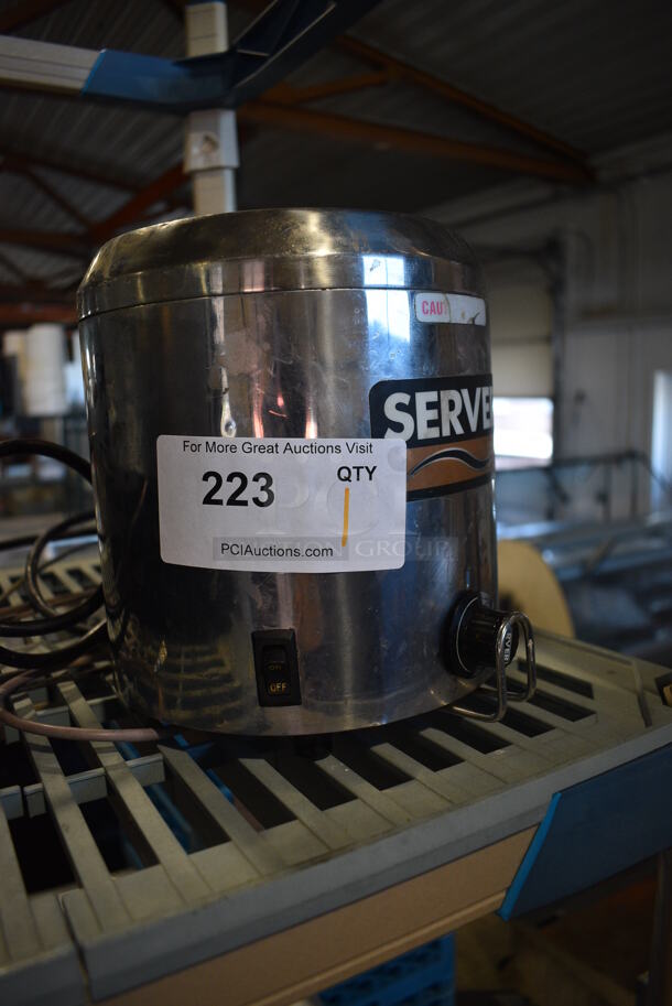 Server Model FS-4 Stainless Steel Commercial Countertop Food Warmer. 120 Volts, 1 Phase. 8x8.5x9. Tested and Working! - Image 2 of 4