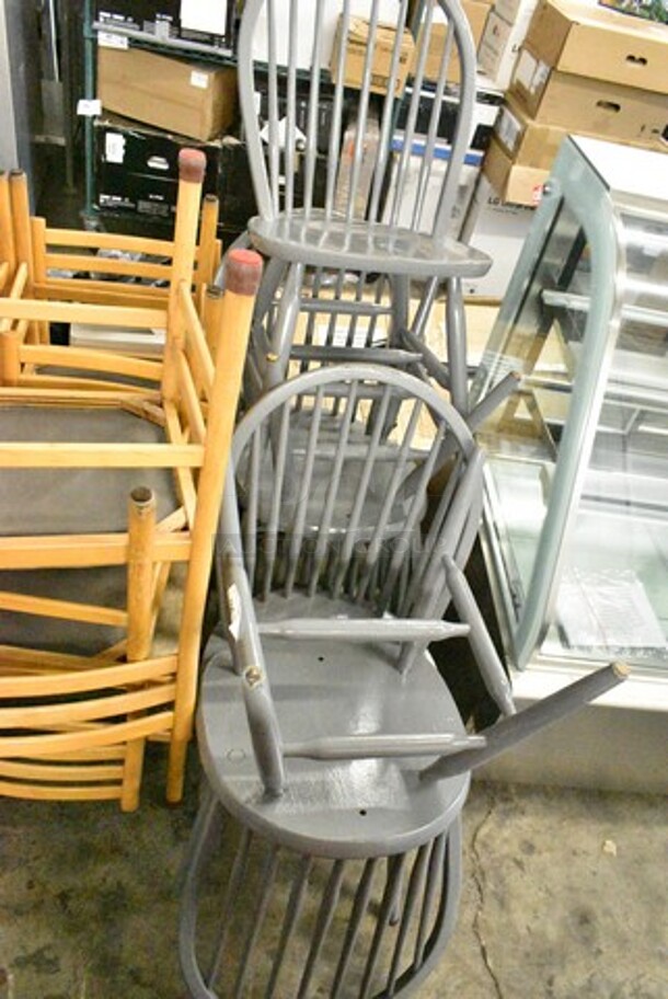 5 Gray Wood Pattern Dining Height Chair. 5 Times Your Bid!  - Image 3 of 7