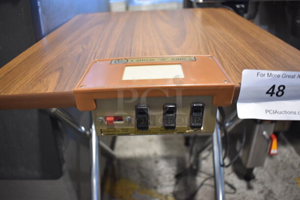 Logan Show King Folding End Table. 18x16x29 - Image 5 of 8