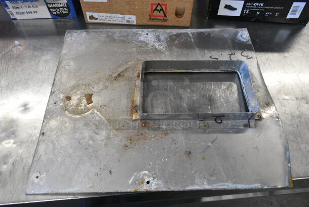 TIER LOT of Various BRAND NEW SCRATCH AND DENT! Items Including Metal Rotisserie Basket Spit, Royal ROY209 Egg Poacher Pot, Fryer Lid, Metal Piece - Image 10 of 10