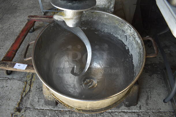 Blakeslee Model DD-80T Metal Commercial Floor Style 80 Quart Planetary Dough Mixer w/ Metal Mixing Bowl and Dough Hook Attachment. 208 Volts, 3 Phase. 28x44x58.5 - Image 4 of 8