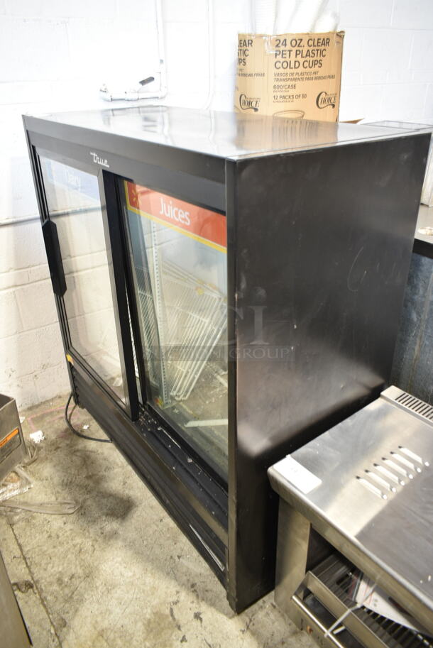 2020 True GDM-41SL-48-HC-LD Metal Commercial 2 Door Reach In Cooler Merchandiser w/ Poly Coated Racks. 115 Volts, 1 Phase. Tested and Working! - Image 2 of 6
