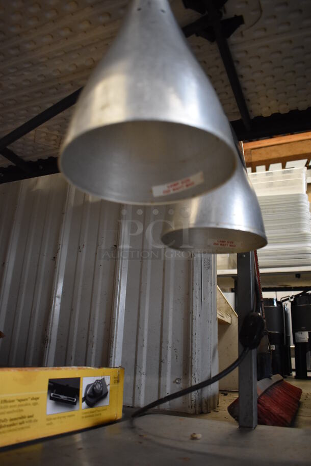Eagle BW-2-120 Metal Commercial Countertop 2 Head Warming Lamp. 120 Volts, 1 Phase. 14.5x19x20 - Image 4 of 5