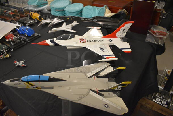 3 US Airforce Fighter Jet Collectible Airplanes on Display Stands. 3 Times Your Bid - Image 6 of 9