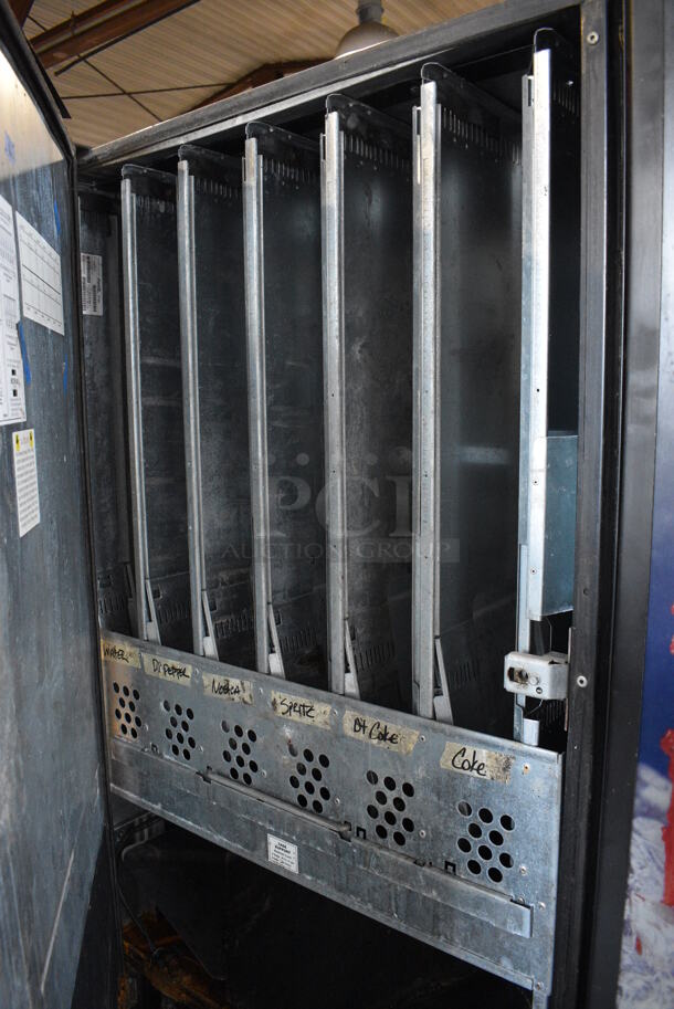 Royal Model RVCC-660-B Metal Commercial Canned Drink Vending Machine w/ Bill / Coin Acceptor. Comes w/ Key! 37x34x72. Tested and Does Not Power On - Image 4 of 9