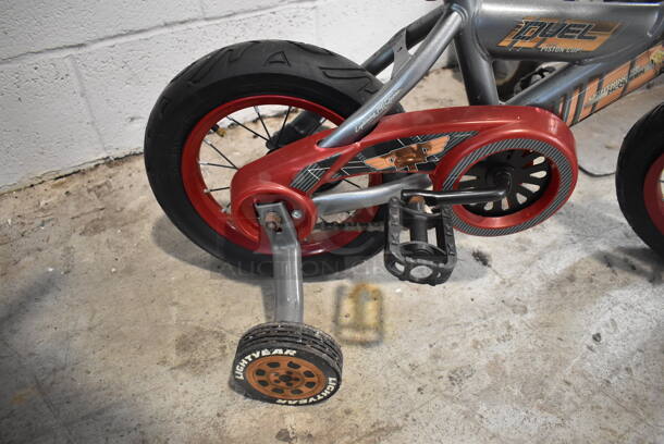 Duel Gray Lightning McQueen Metal Children's Bicycle w/ Training Wheels. 20x31x28 - Image 4 of 4