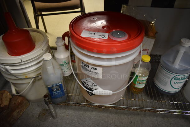 ALL ONE MONEY! Lot of Metal Wire Dunnage Rack w/ Contents. (dish room) - Image 3 of 4