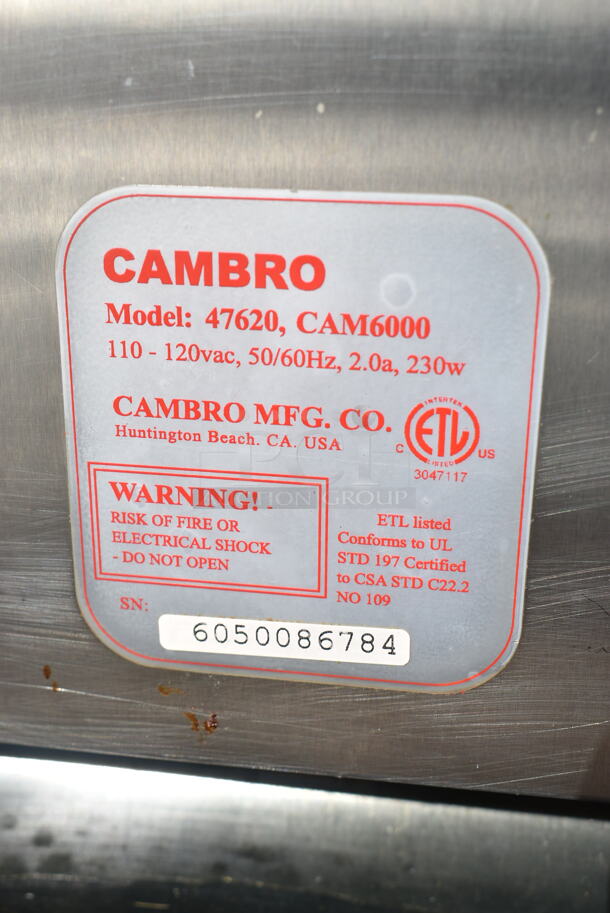 Cambro 47620 Poly 2 Door Reach In Portable Insulated Food Catering Cabinet on Commercial Casters. Missing Lower Door.  - Image 5 of 5