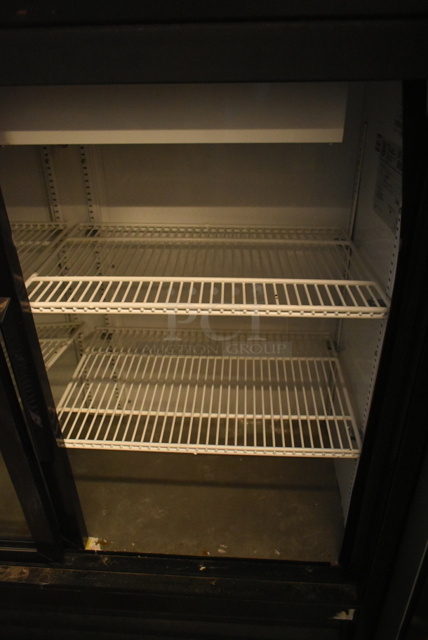 2017 True GDM-41SL-48-HC-LD Metal Commercial 2 Door Reach In Cooler Merchandiser w/ Poly Coated Racks. 115 Volts, 1 Phase. Tested and Working! - Image 5 of 6