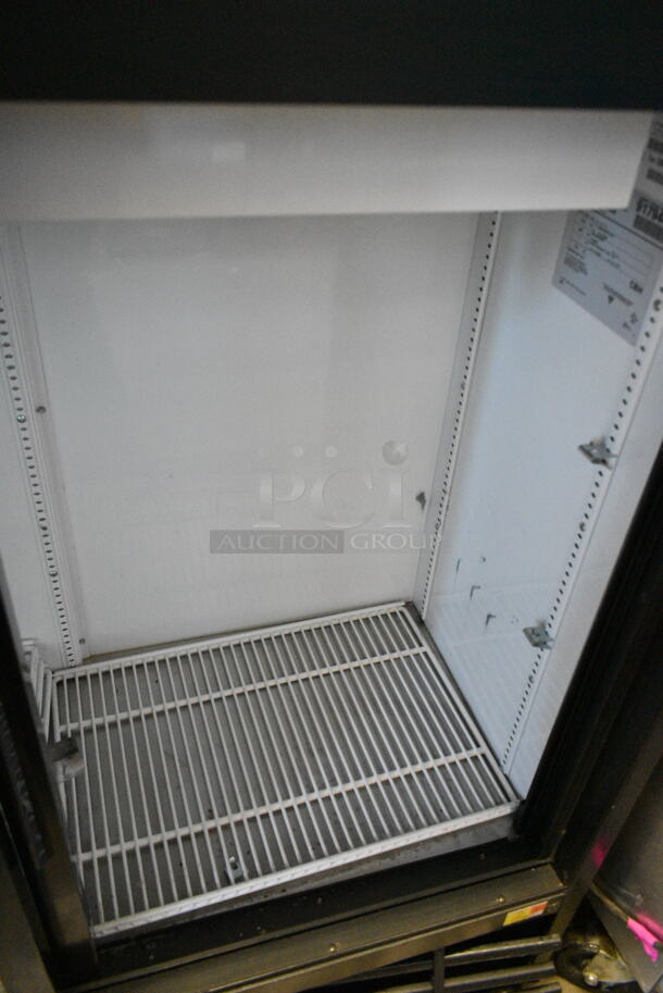 2017 True GDM-41SL-48-HC-LD Metal Commercial 2 Door Reach In Cooler Merchandiser. 115 Volts, 1 Phase. Tested and Working! - Image 4 of 7