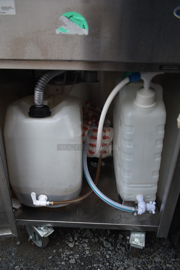 QualServ WMSC24MS Stainless Steel Commercial Single Bay Portable Sink w/ Faucet and Handles on Commercial Casters. 120 Volts, 1 Phase. - Image 6 of 7