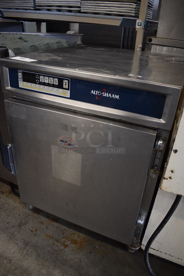 Alto Shaam 750-TH/II Stainless Steel Commercial Undercounter Heated Holding Cabinet on Commercial Casters. 208-240 Volts, 1 Phase. 25.5x28x33 - Image 3 of 6
