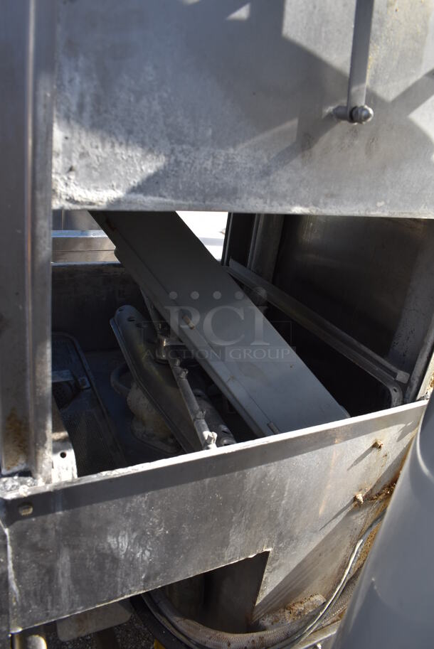 Hobart AM14 Stainless Steel Commercial Straight Pass Through Dishwasher. 208 Volts, 3 Phase. 43x29x65 - Image 9 of 12