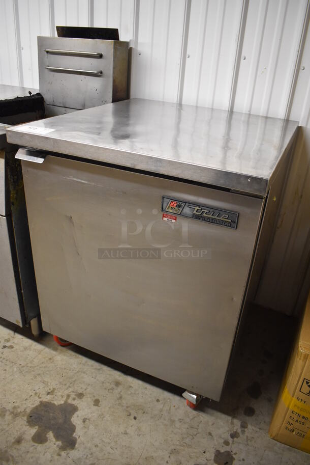 True TUC-27 Stainless Steel Commercial Single Door Undercounter Cooler on Commercial Casters. 115 Volts, 1 Phase. 27.5x30x36. Tested and Working! - Image 2 of 5