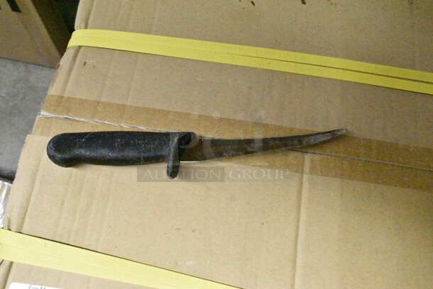 75 SHARPENED Stainless Steel Knives Including Boning Knives. 75 Times Your Bid!  - Image 6 of 6