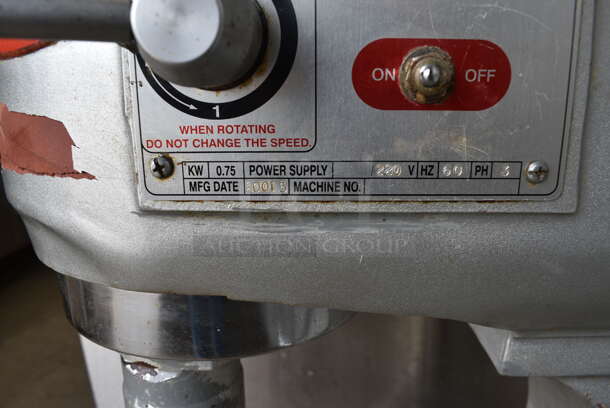 2015 Sun-Mate Model SM-401 Metal Commercial Floor Style 40 Quart Planetary Mixer. 220 Volts, 3 Phase. 22x20x40 - Image 4 of 8