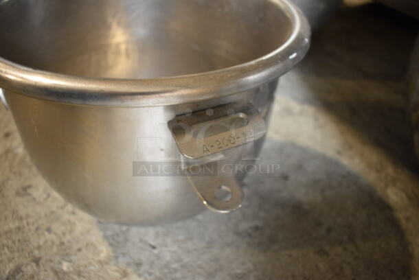 Hobart A-200-12 Stainless Steel Commercial 20 Quart Mixing Bowl. 14x12.5x10 - Image 4 of 5