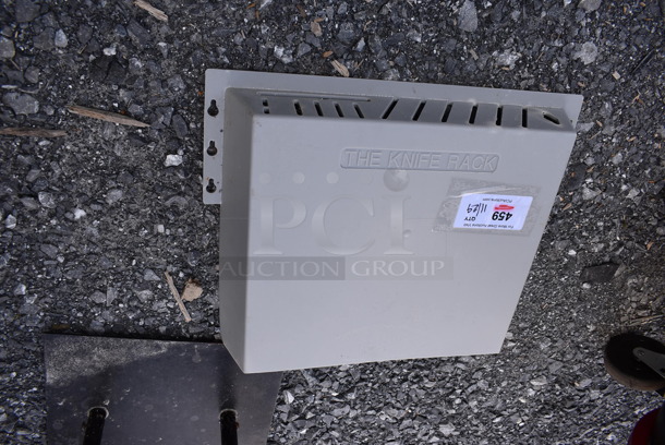 Gray Poly Knife Rack. 20x4x16 - Image 2 of 3