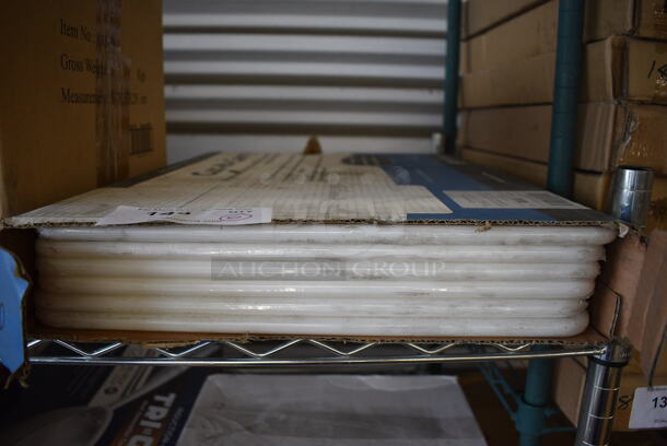 6 BRAND NEW IN BOX! San Jamar White Cutting Boards. 15x20x0.5. 6 Times Your Bid!