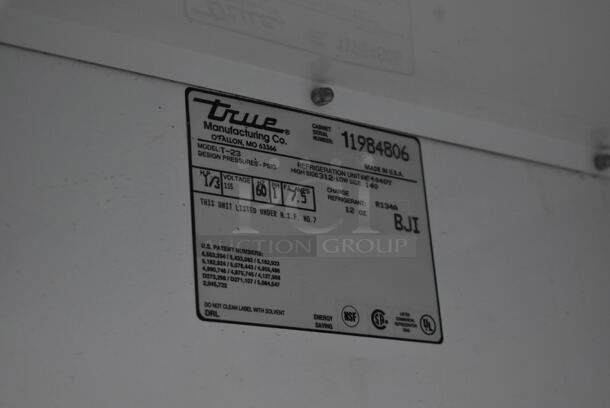 True T-23 Stainless Steel Commercial Single Door Reach In Cooler w/ Poly Coated Racks on Commercial Casters. 115 Volts, 1 Phase. Tested and Powers On But Does Not Get Cold - Image 5 of 5