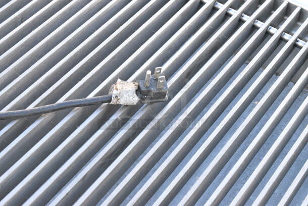 Metal Chest Freezer. 115 Volts, 1 Phase.  - Image 3 of 3