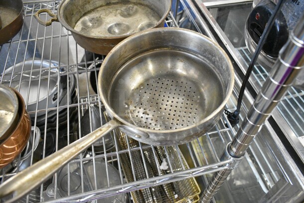 6 Various Metal Items Including Sauce Pans and Skillet. 6 Times Your Bid!  - Image 5 of 7