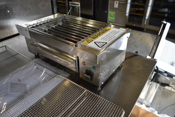 BRAND NEW SCRATCH AND DENT! 2022 Hoocoo IBG-18 Stainless Steel Commercial Countertop Electric Powered Barbecue BBQ Grill. 110 Volts, 1 Phase. Tested and Working! - Image 4 of 6