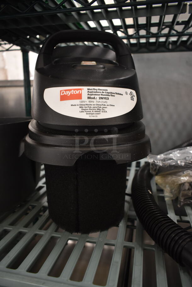 Dayton 2NYE3 Wet Dry Vacuum Cleaner. 120 volts, 1 Phase.  - Image 6 of 7