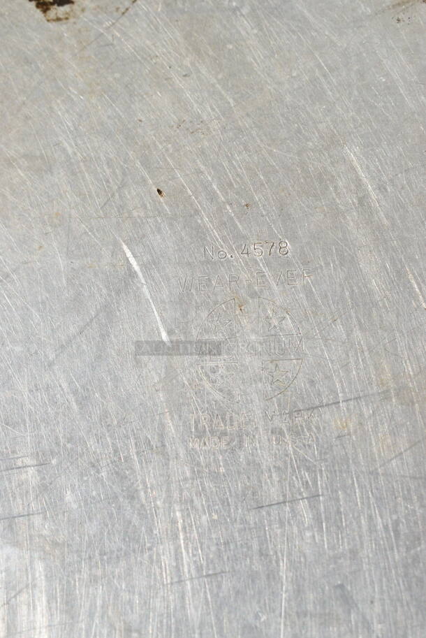 ALL ONE MONEY! Lot of Poly Bins and 2 Metal Round Pizza Pans - Image 11 of 11