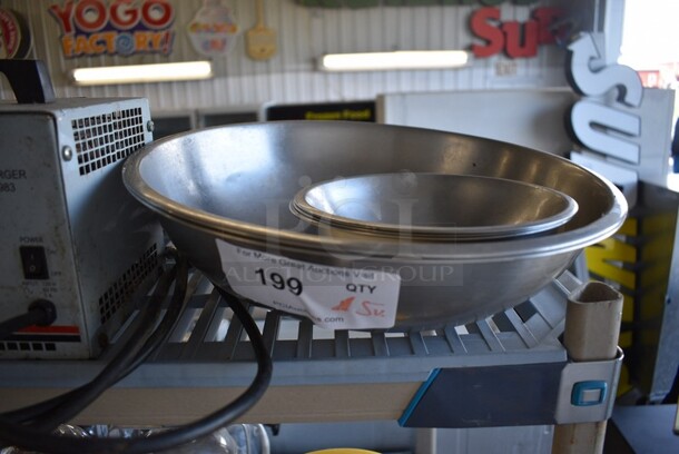 5 Various Metal Mixing Bowls, Includes 14.5x14.5x3.5. 5 Times Your Bid!
